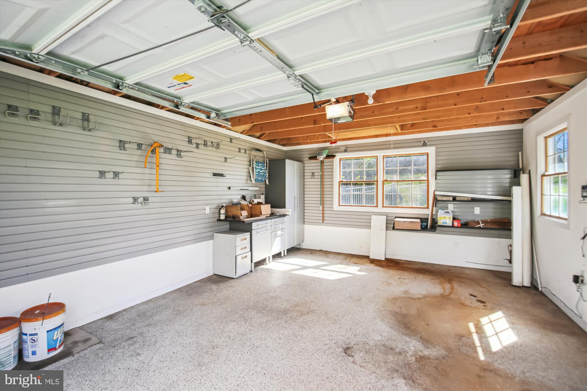 WYNNEWOOD - Residential