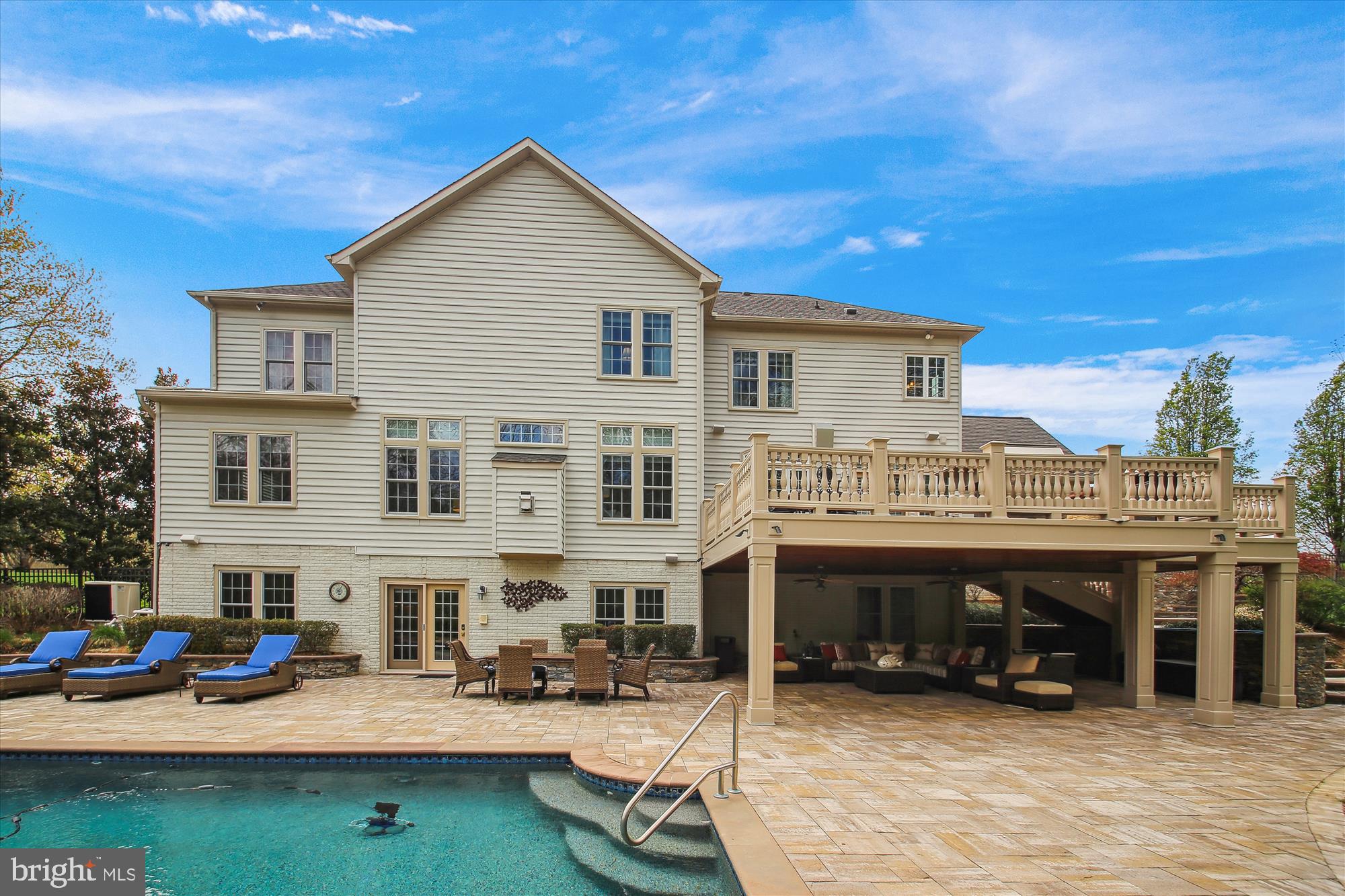 WYNNEWOOD - Residential