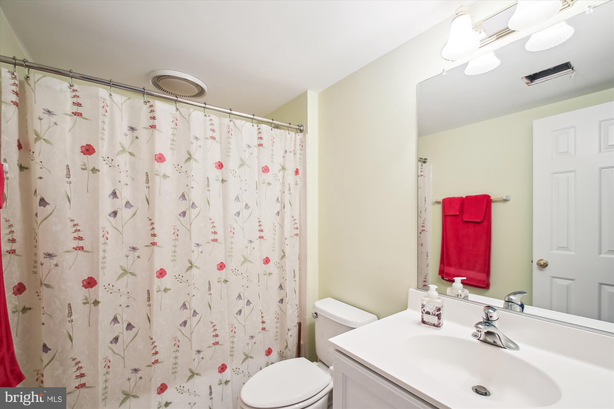 WYNNEWOOD - Residential