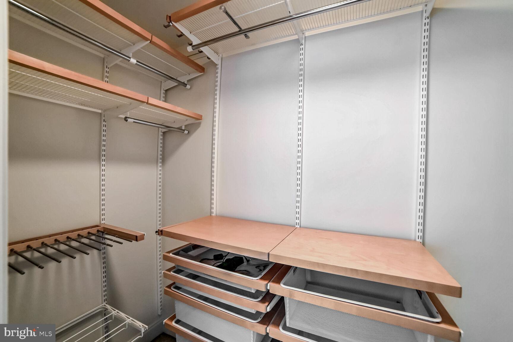 BROOKE MEADOW - Residential