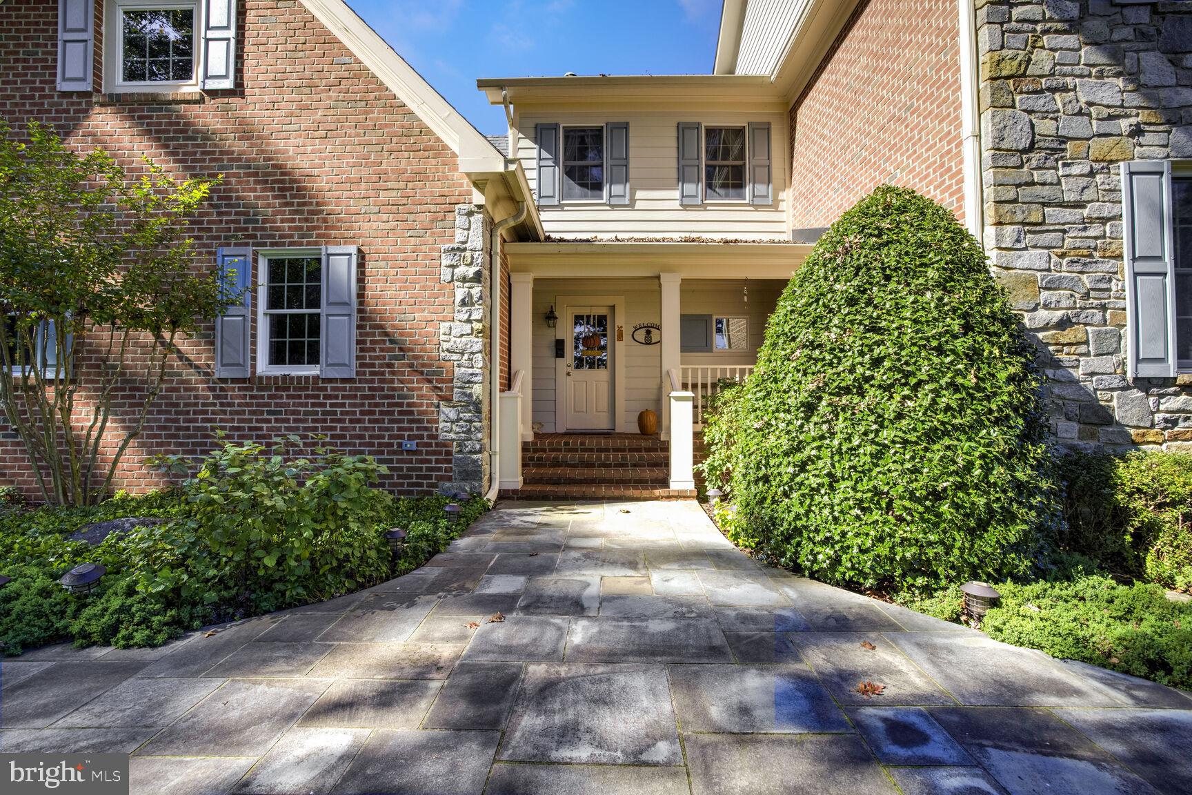 BROOKE MEADOW - Residential