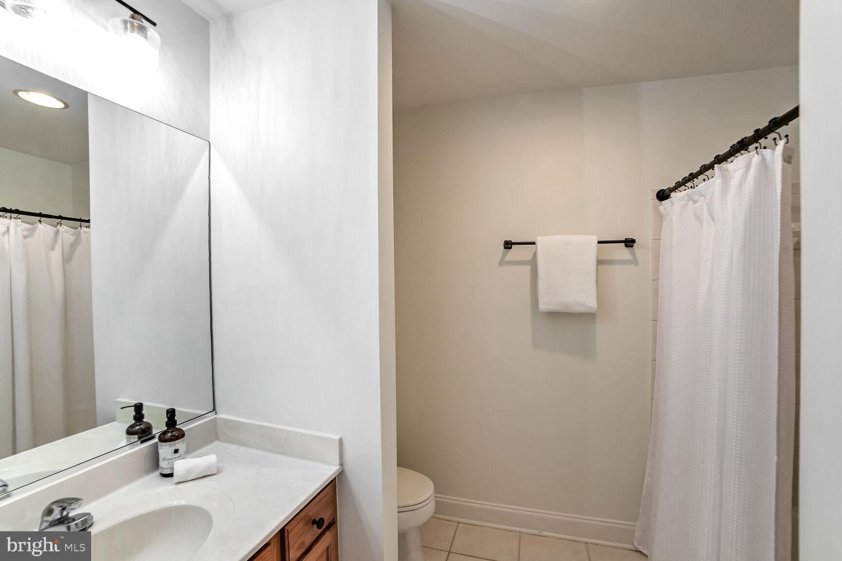 BROOKE MEADOW - Residential