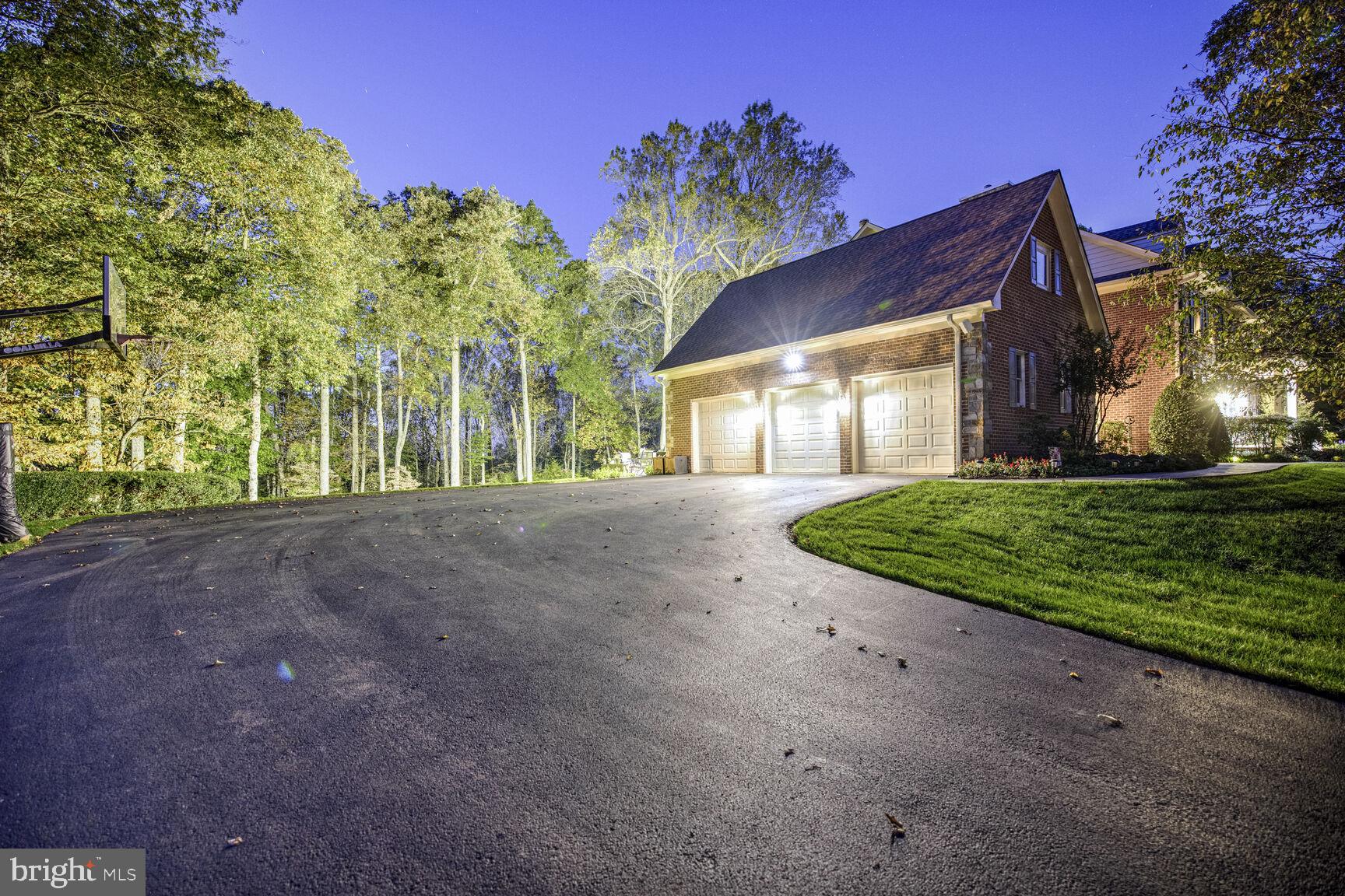 BROOKE MEADOW - Residential