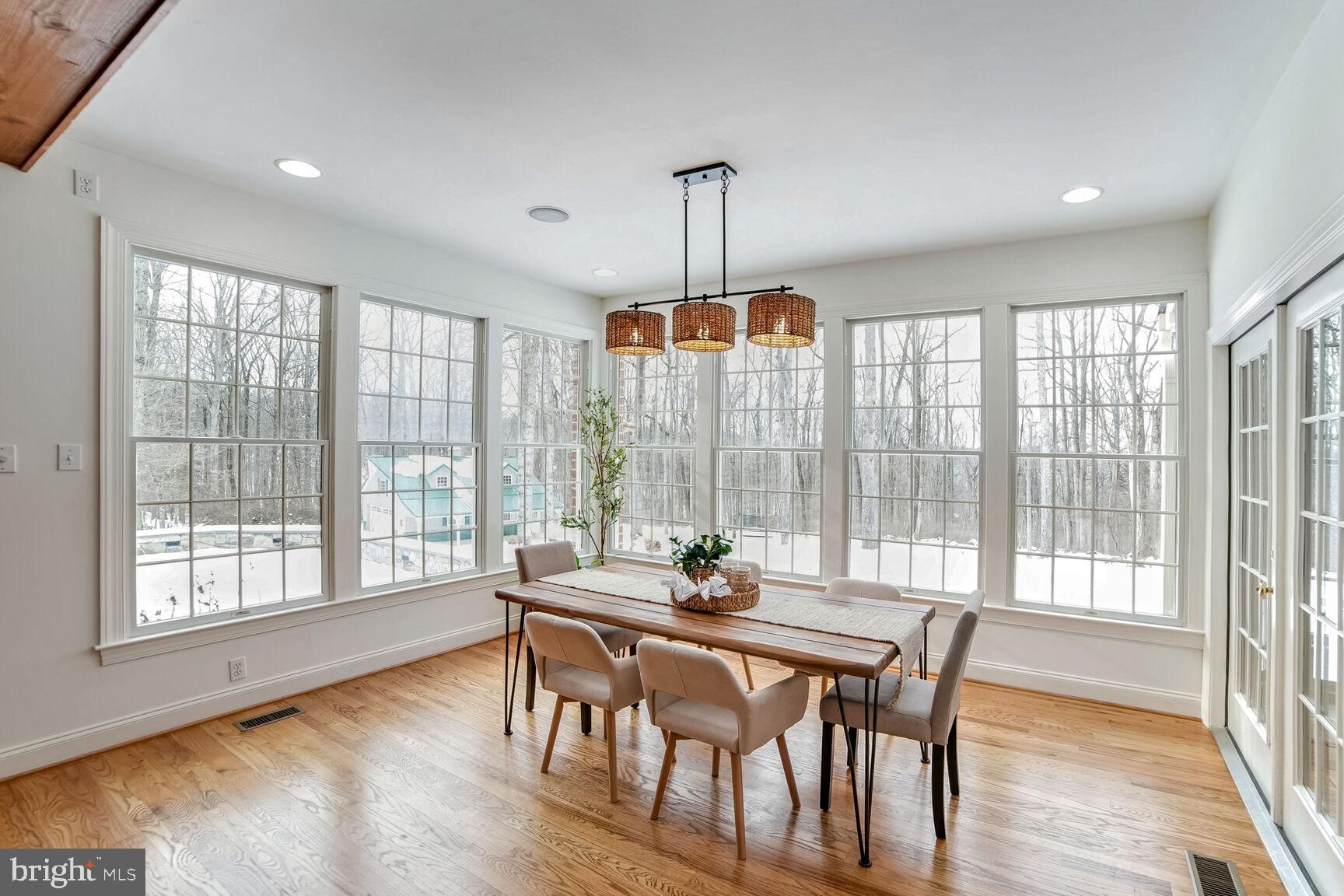 BROOKE MEADOW - Residential