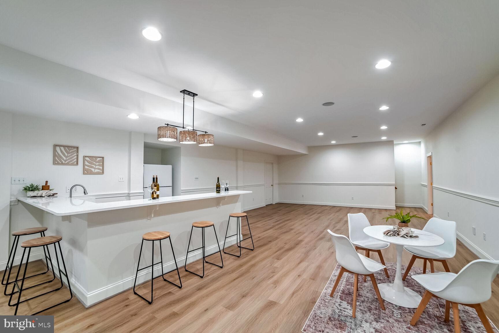 BROOKE MEADOW - Residential