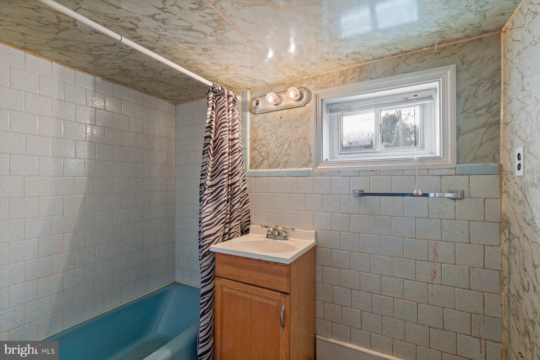 PARKVILLE - Residential