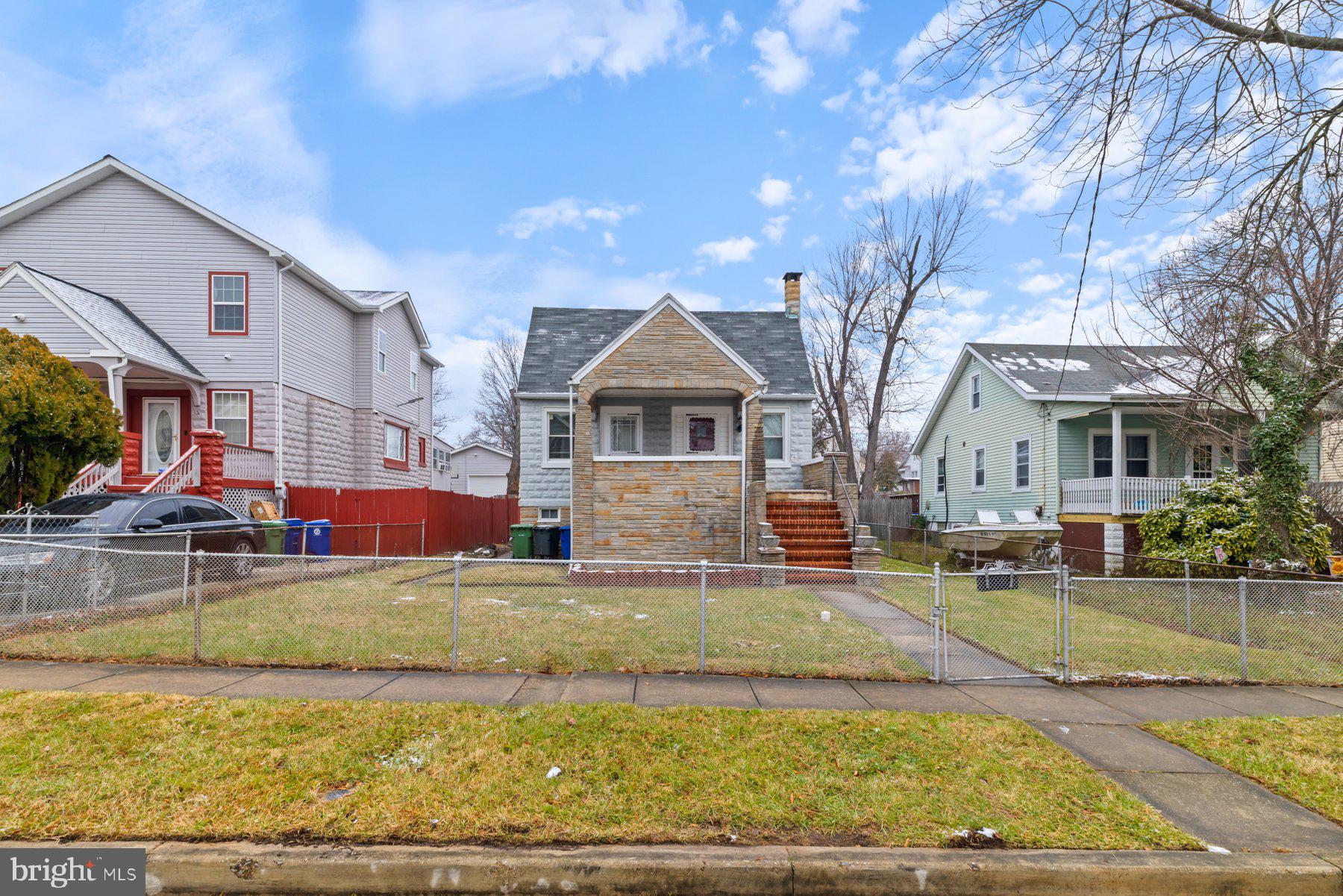 PARKVILLE - Residential