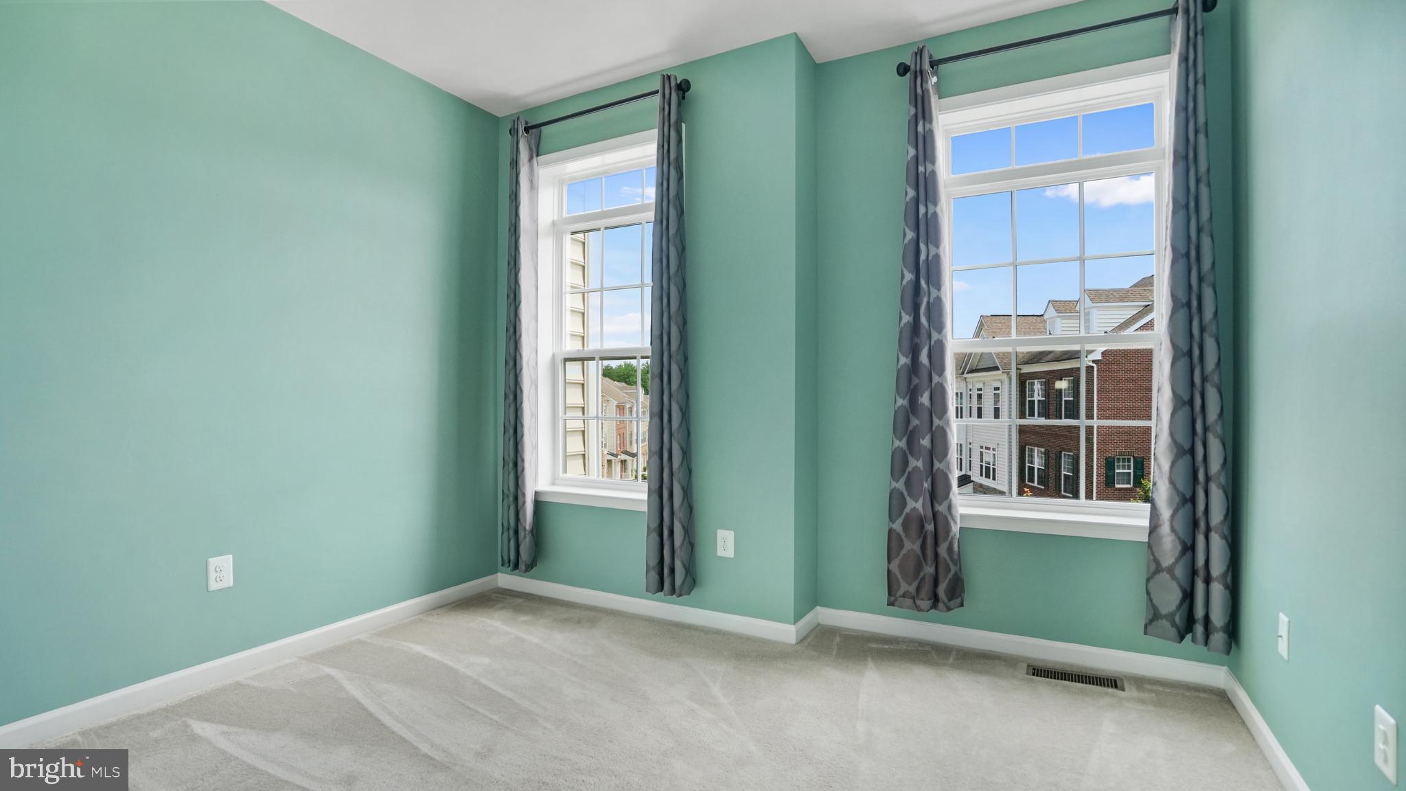 SMITH HOME FARM - Residential