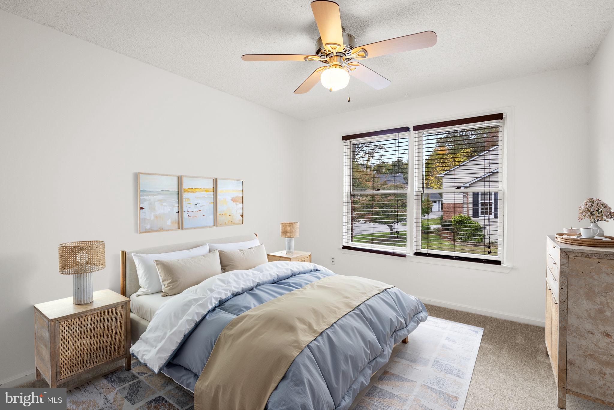 HUNT RIDGE - Residential