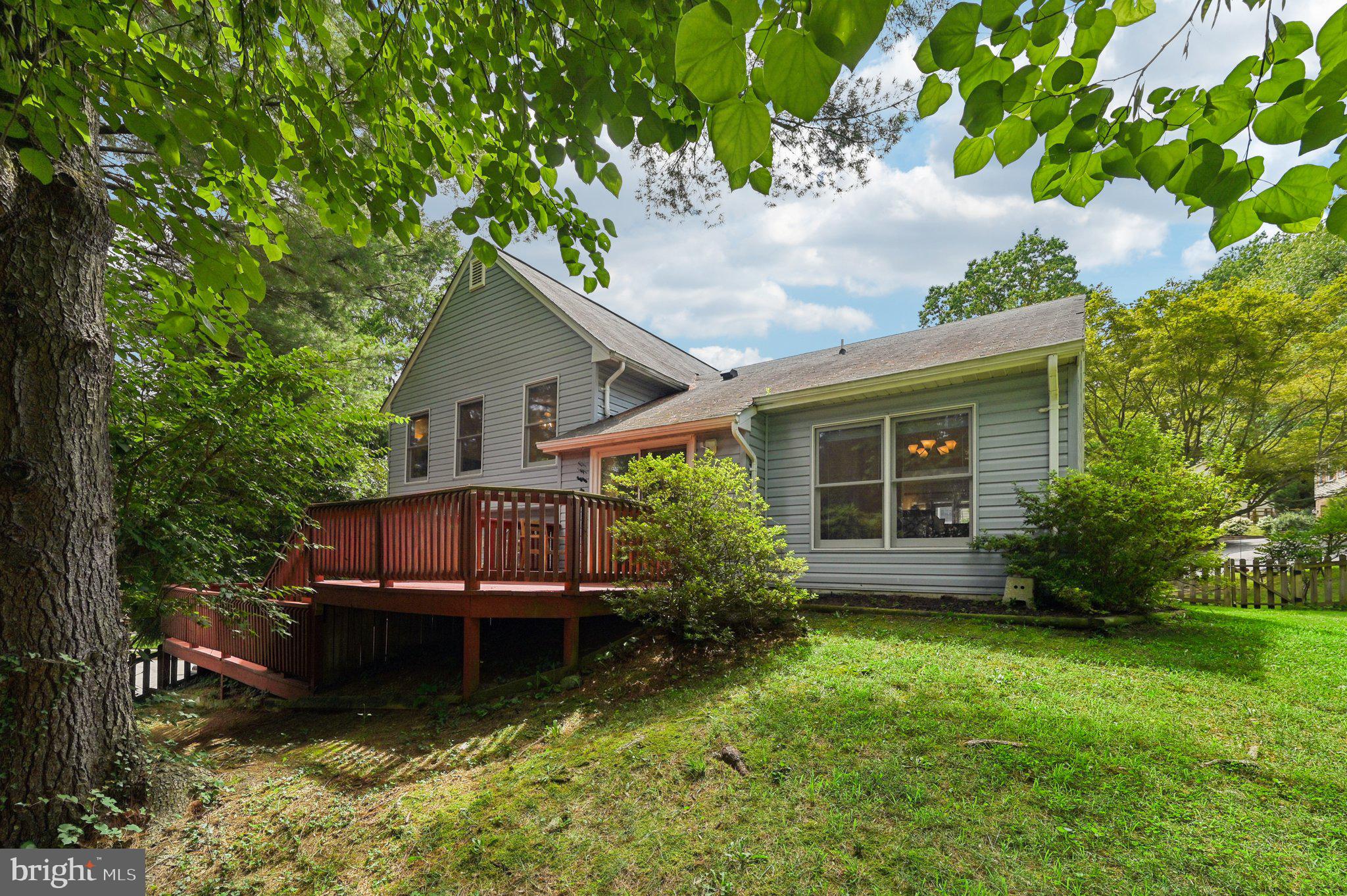 HUNT RIDGE - Residential