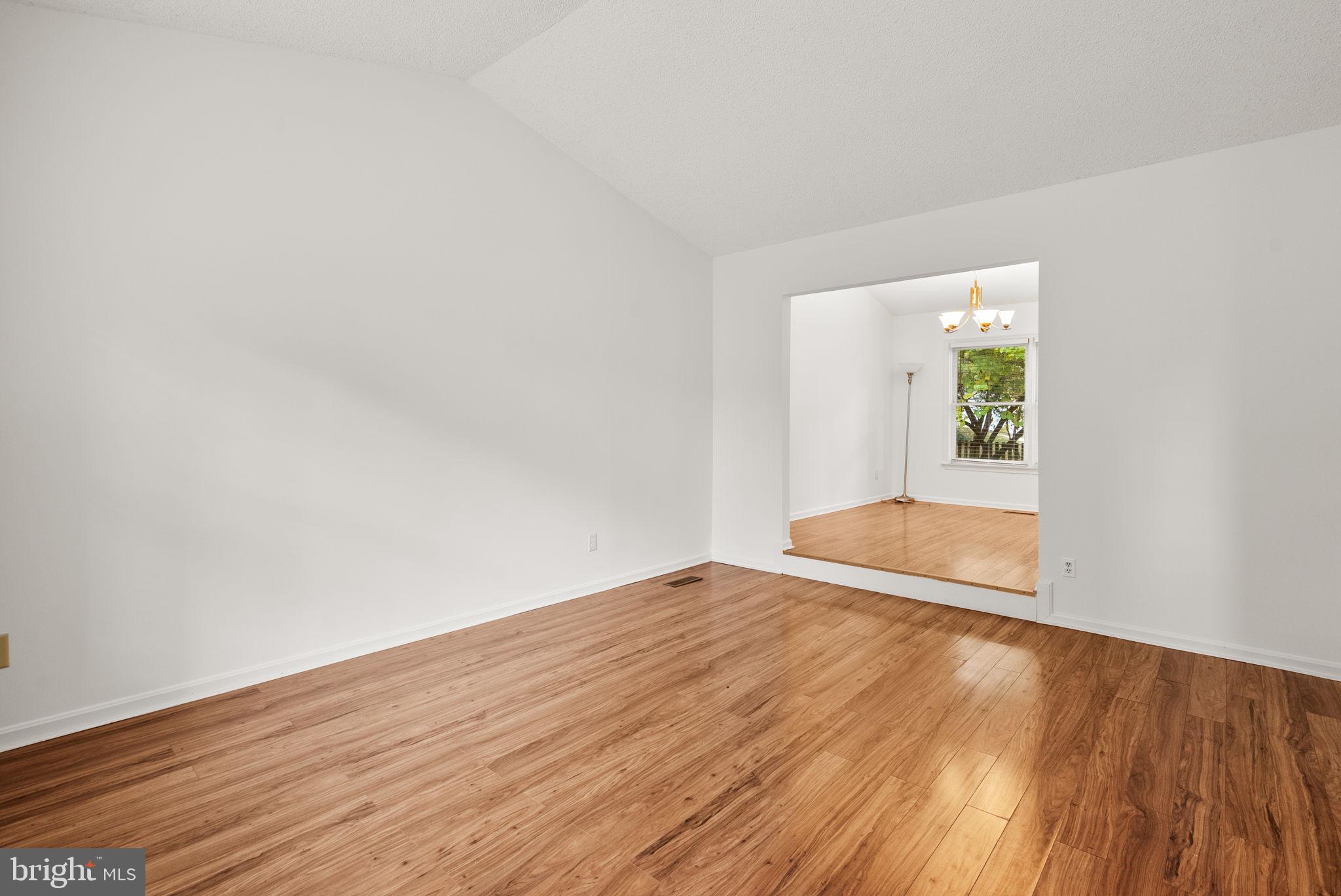 HUNT RIDGE - Residential