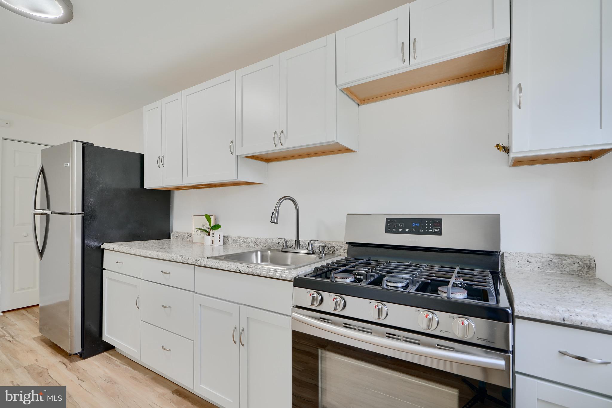 WALTHERSON - Residential