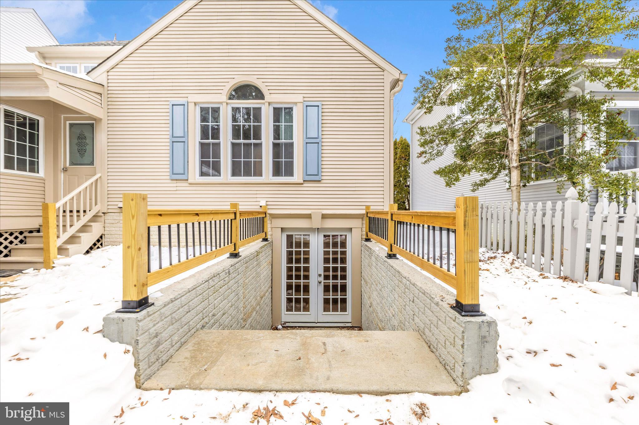 WORMANS MILL - Residential