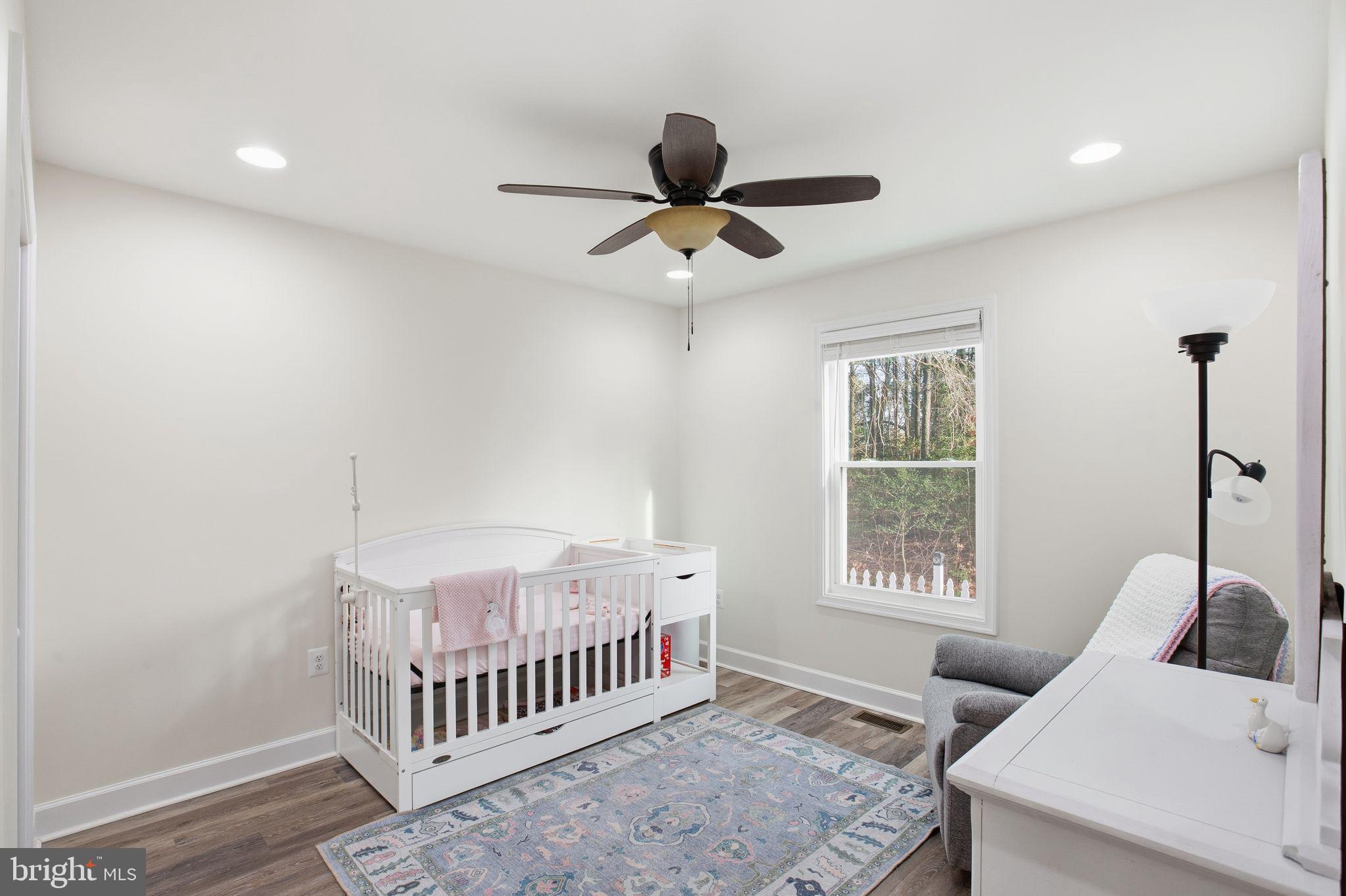 GLEBE HARBOR - Residential