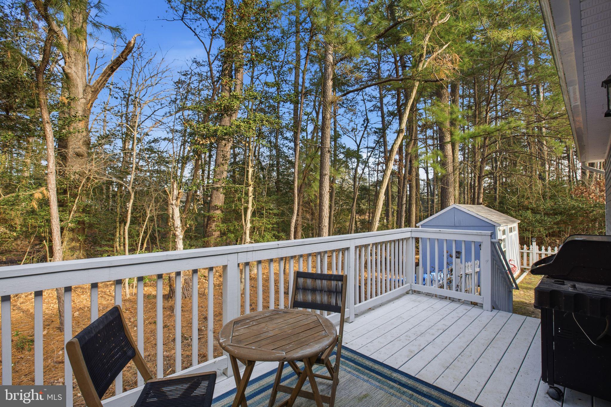 GLEBE HARBOR - Residential