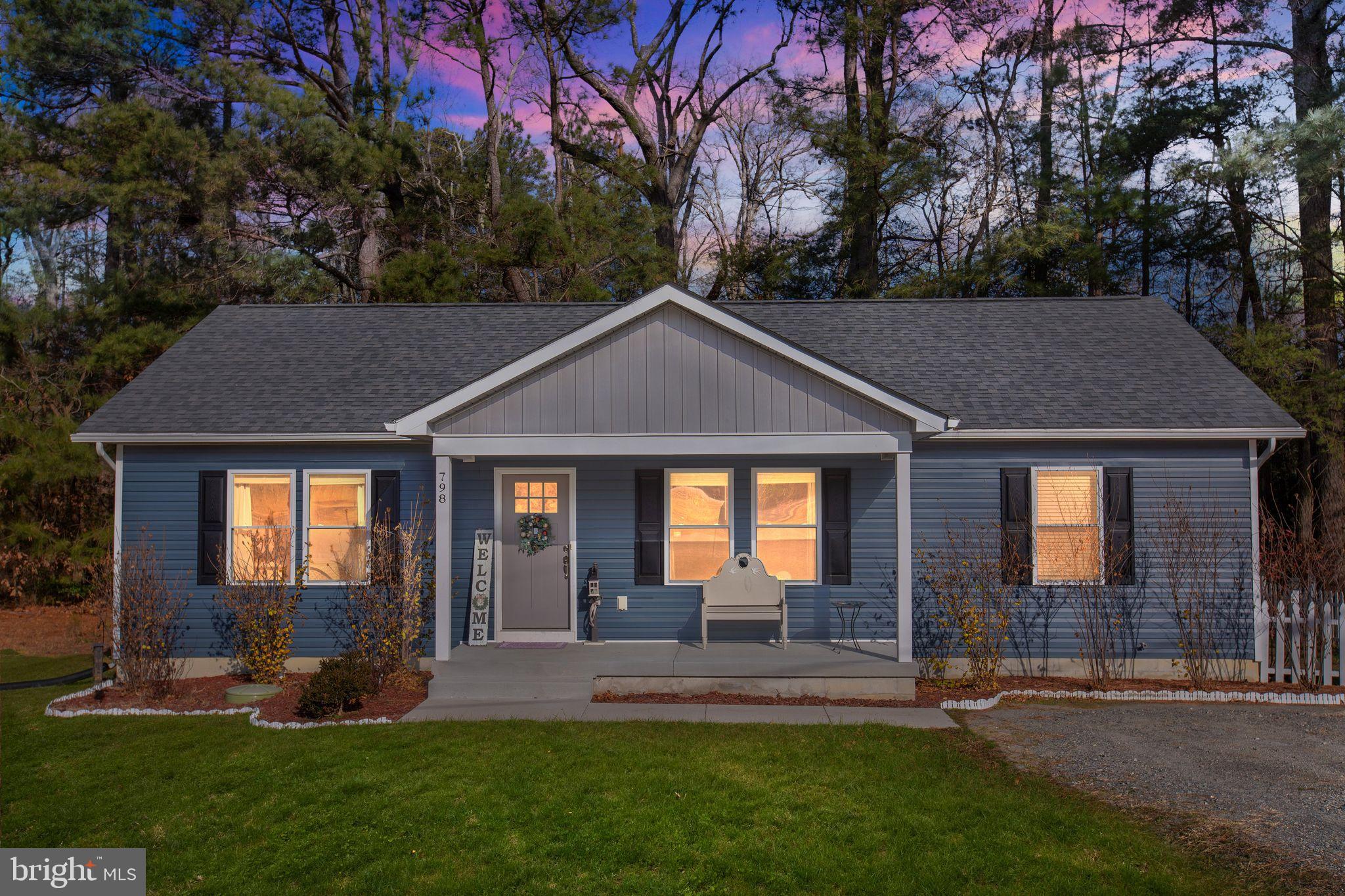 GLEBE HARBOR - Residential