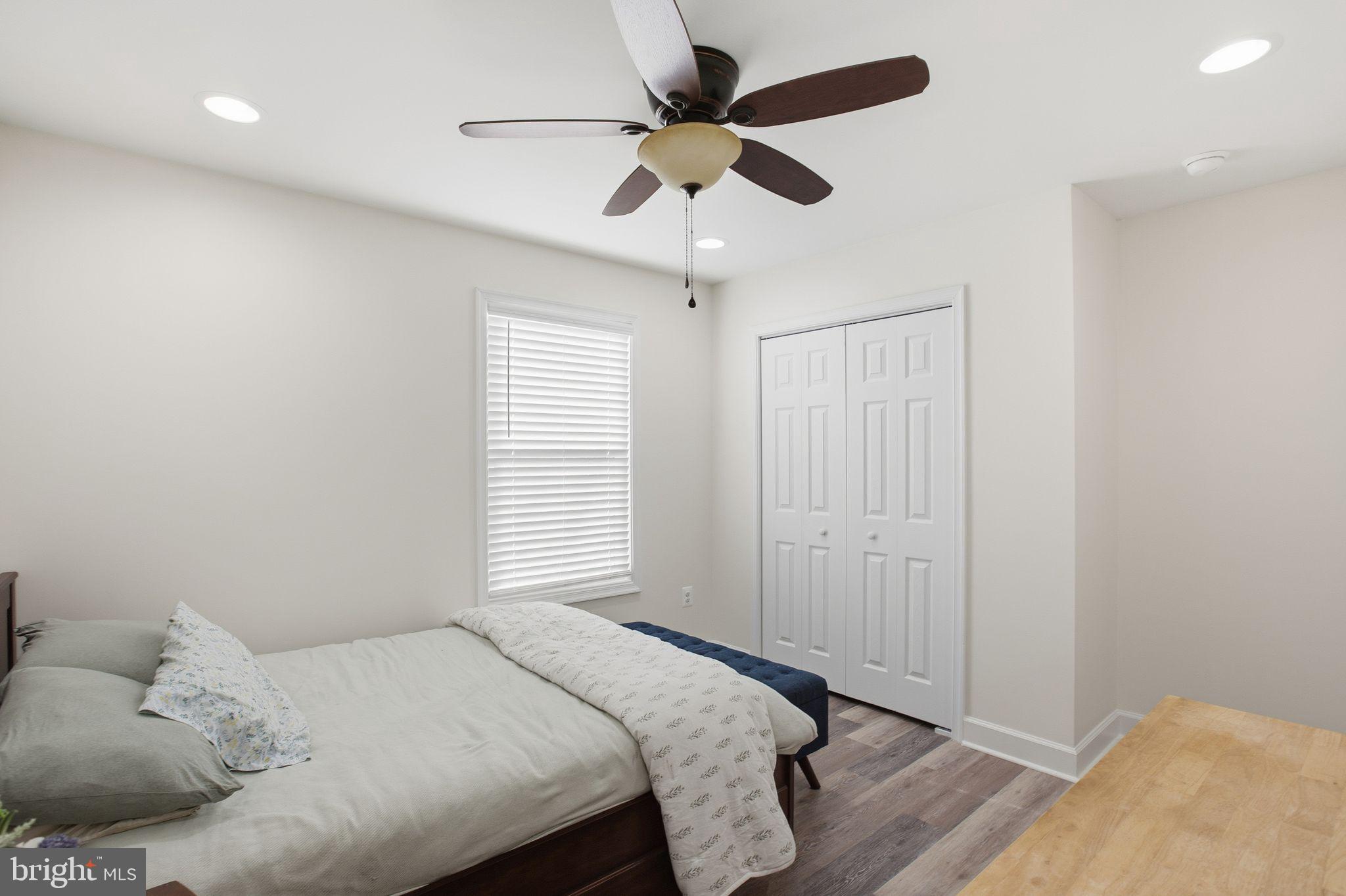 GLEBE HARBOR - Residential