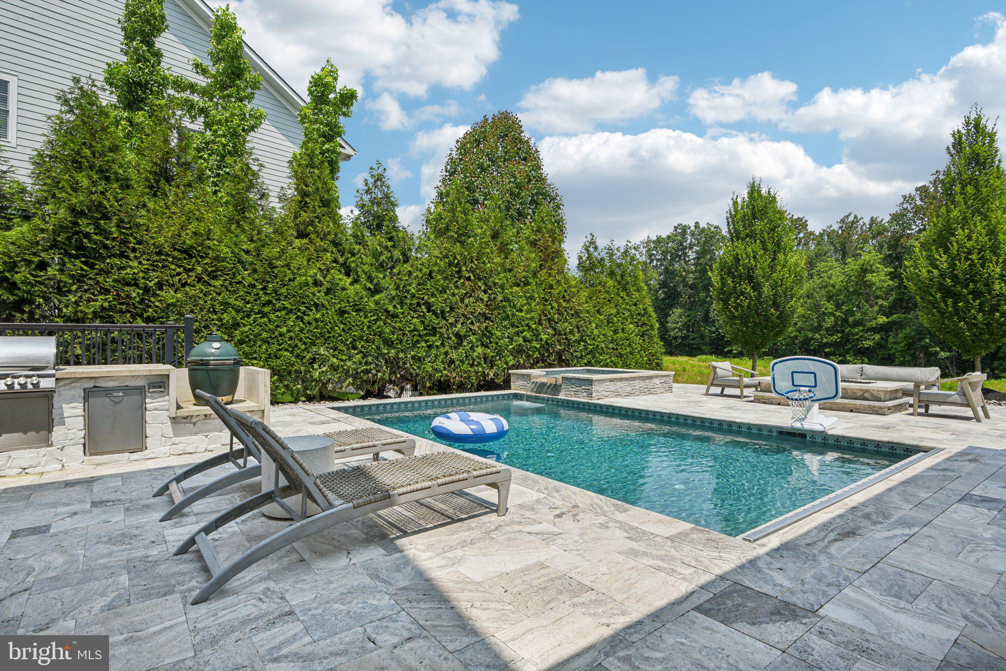 41550 HEPATICA COURT