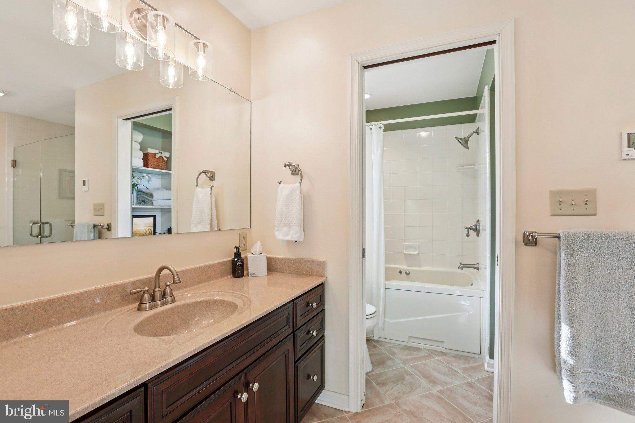 CLOVER HILL - Residential