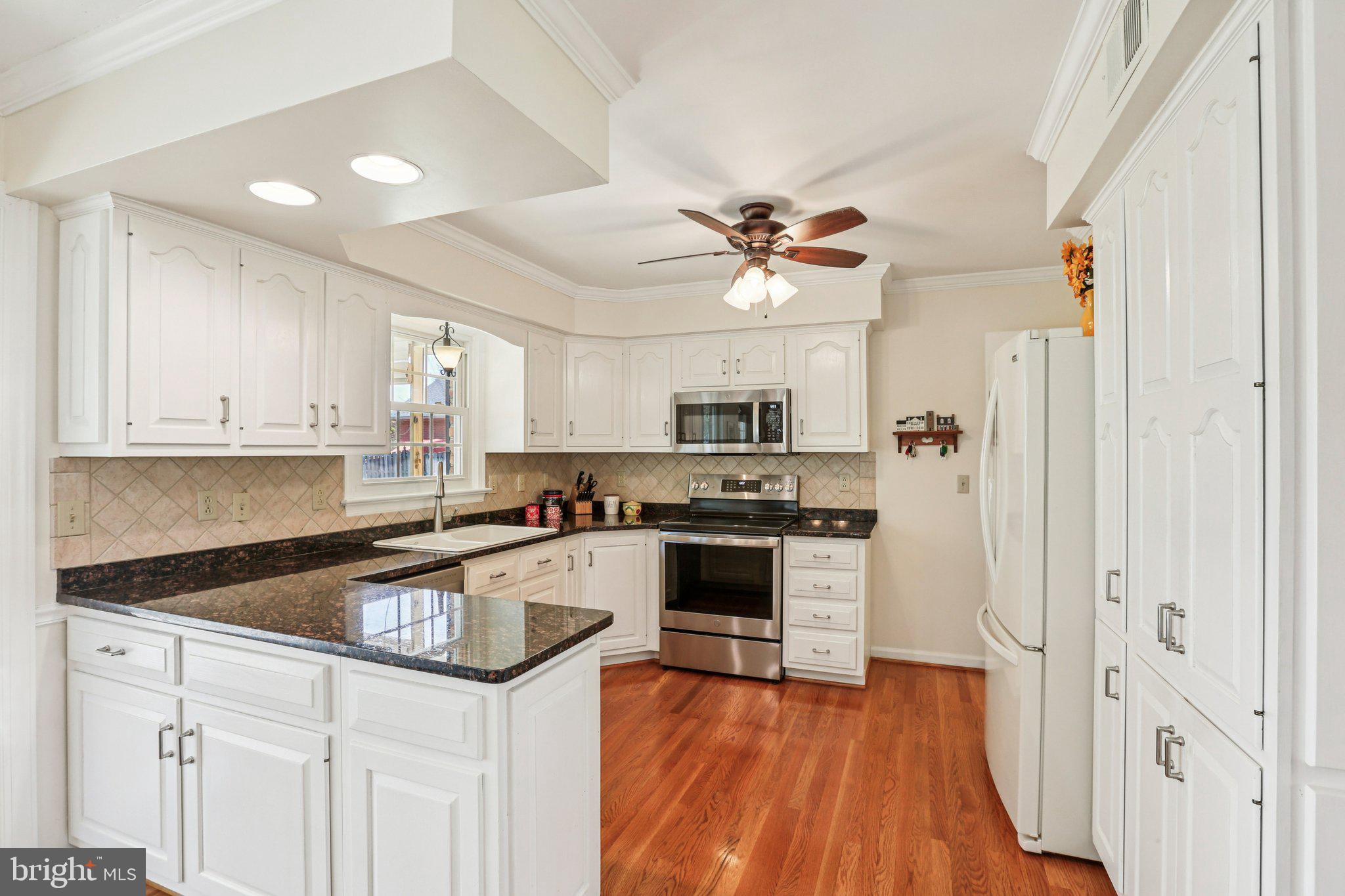 7193 W SUNDOWN COURT