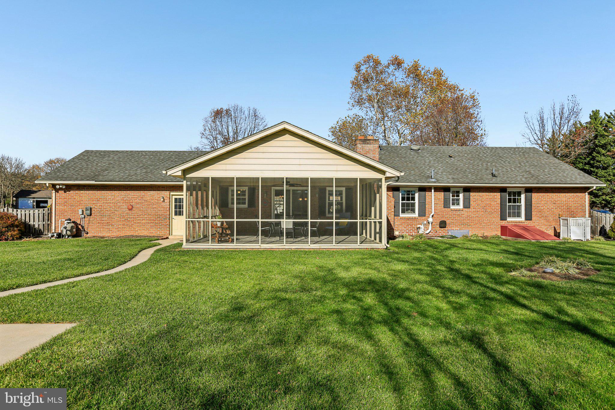 CLOVER HILL - Residential