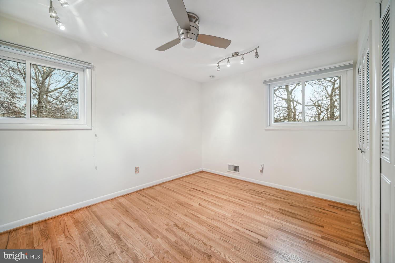 REGENCY ESTATES - Residential