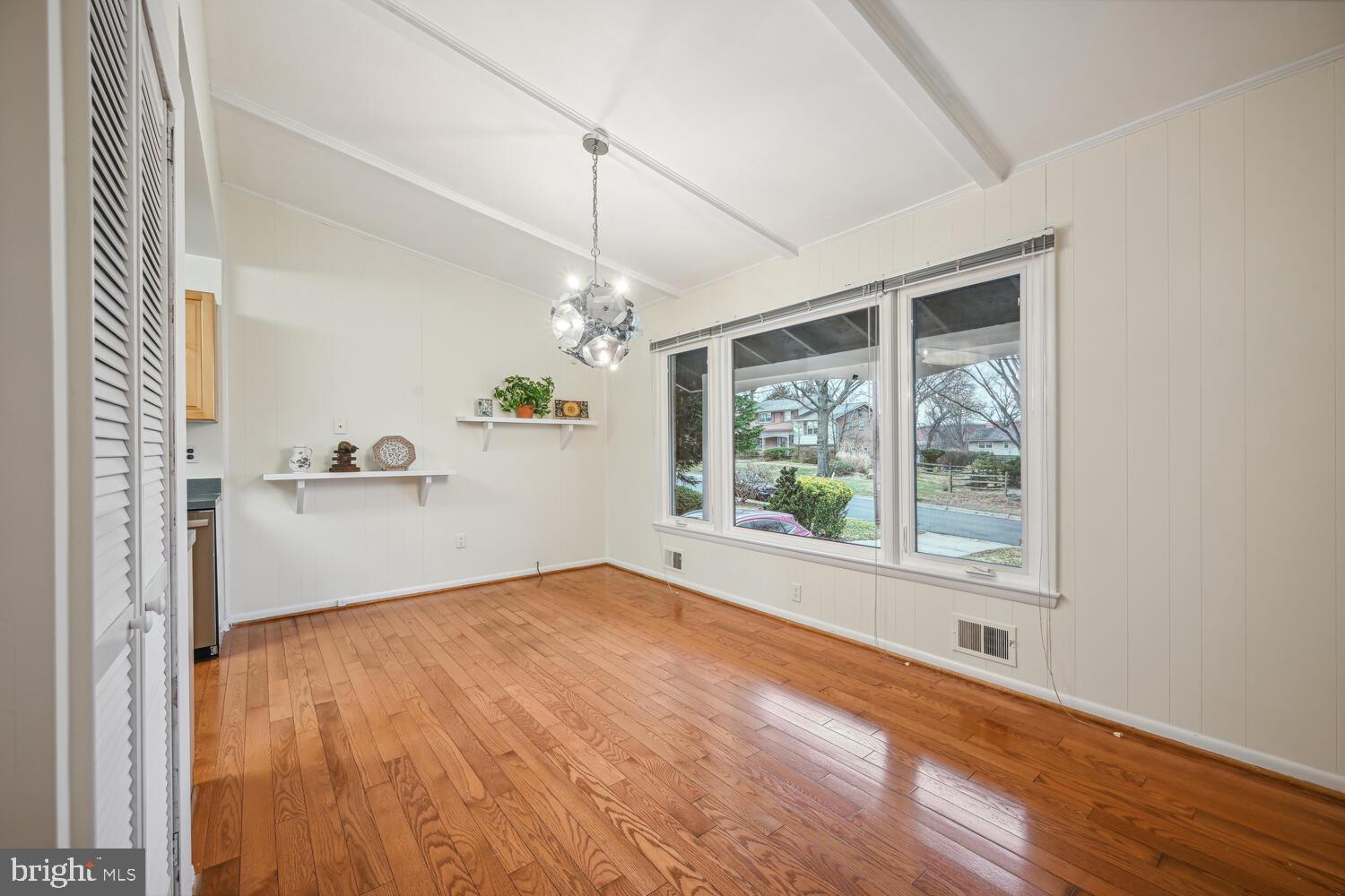 REGENCY ESTATES - Residential