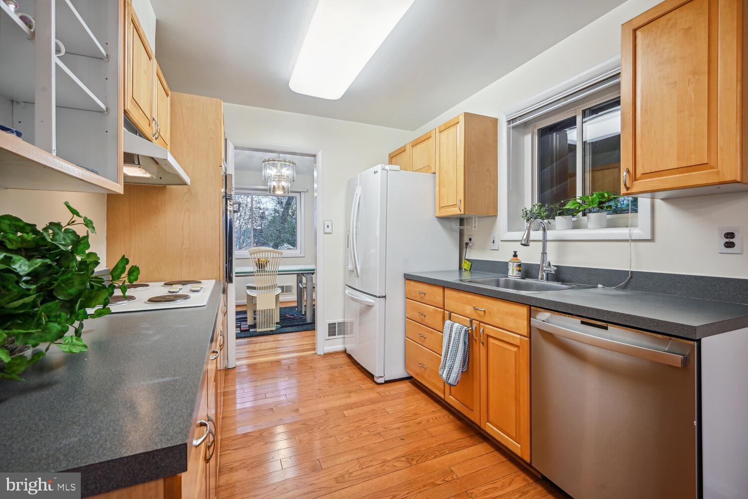 REGENCY ESTATES - Residential