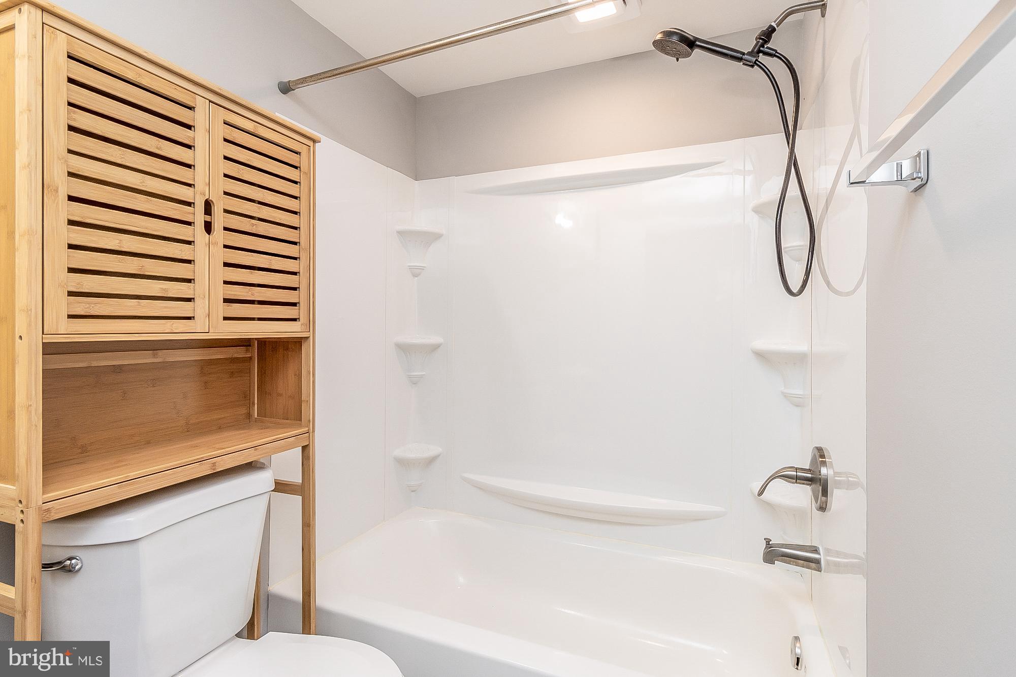 RASPEBURG - Residential Lease