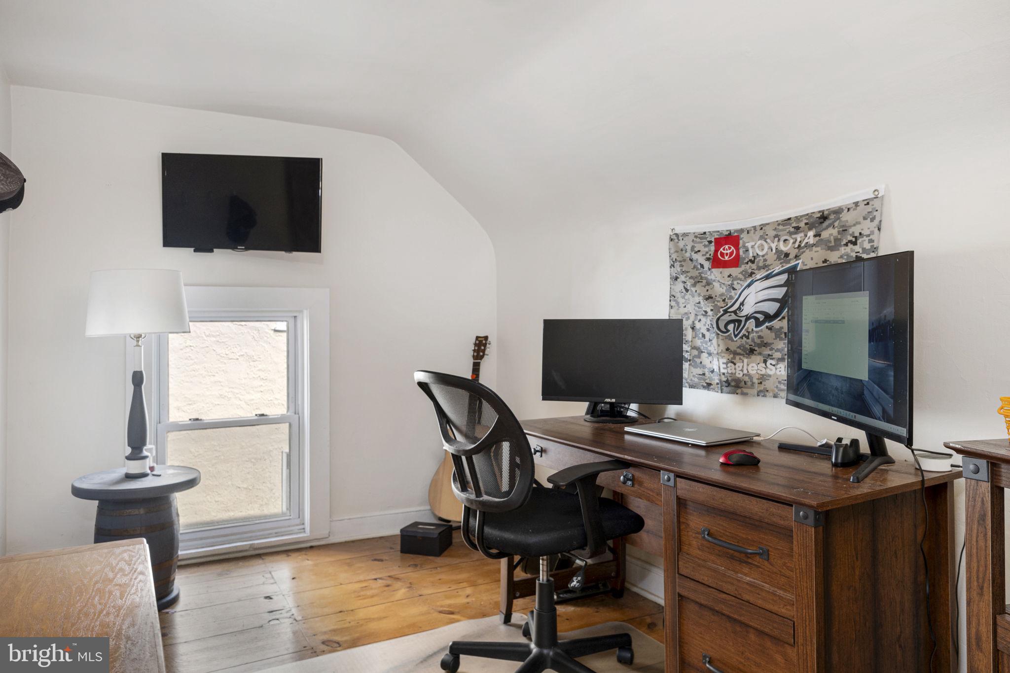 GLENMOORE WOODS - Residential