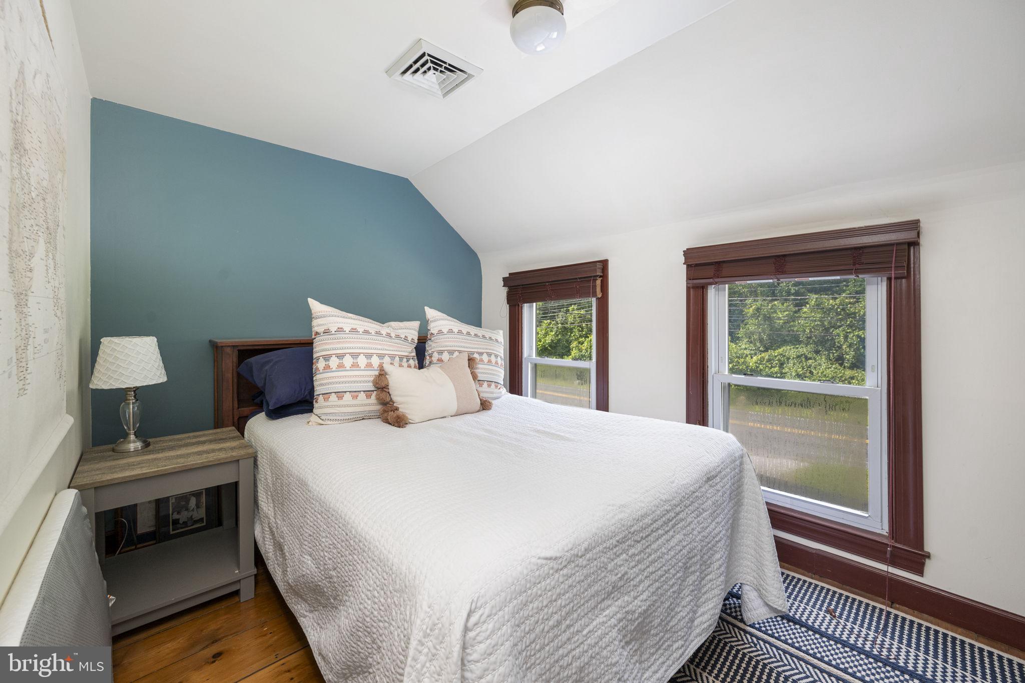 GLENMOORE WOODS - Residential