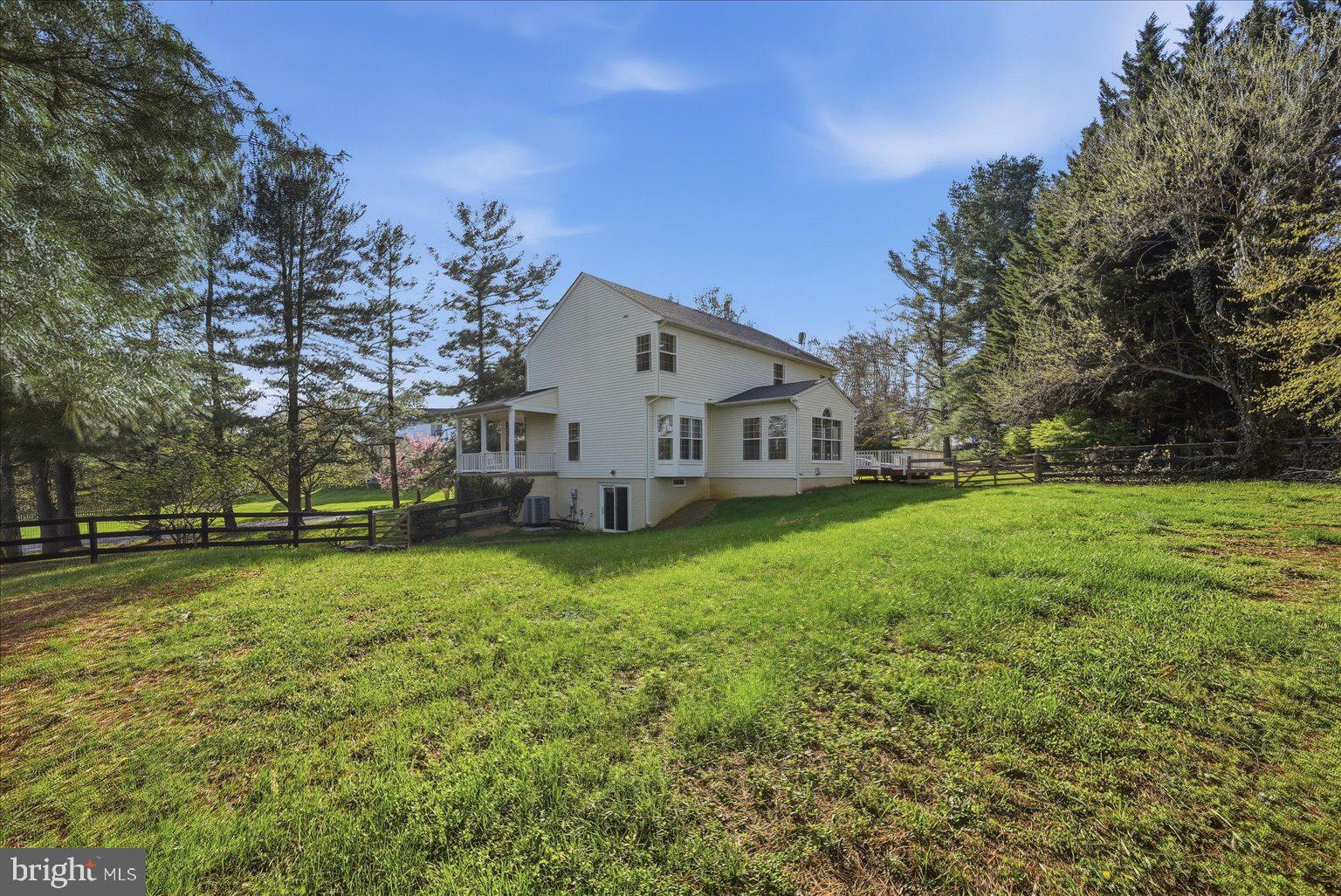 CARRIAGE RIDGE - Residential