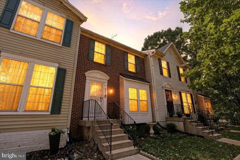 4604 ROLLINGDALE WAY CAPITOL HEIGHTS MD 20743