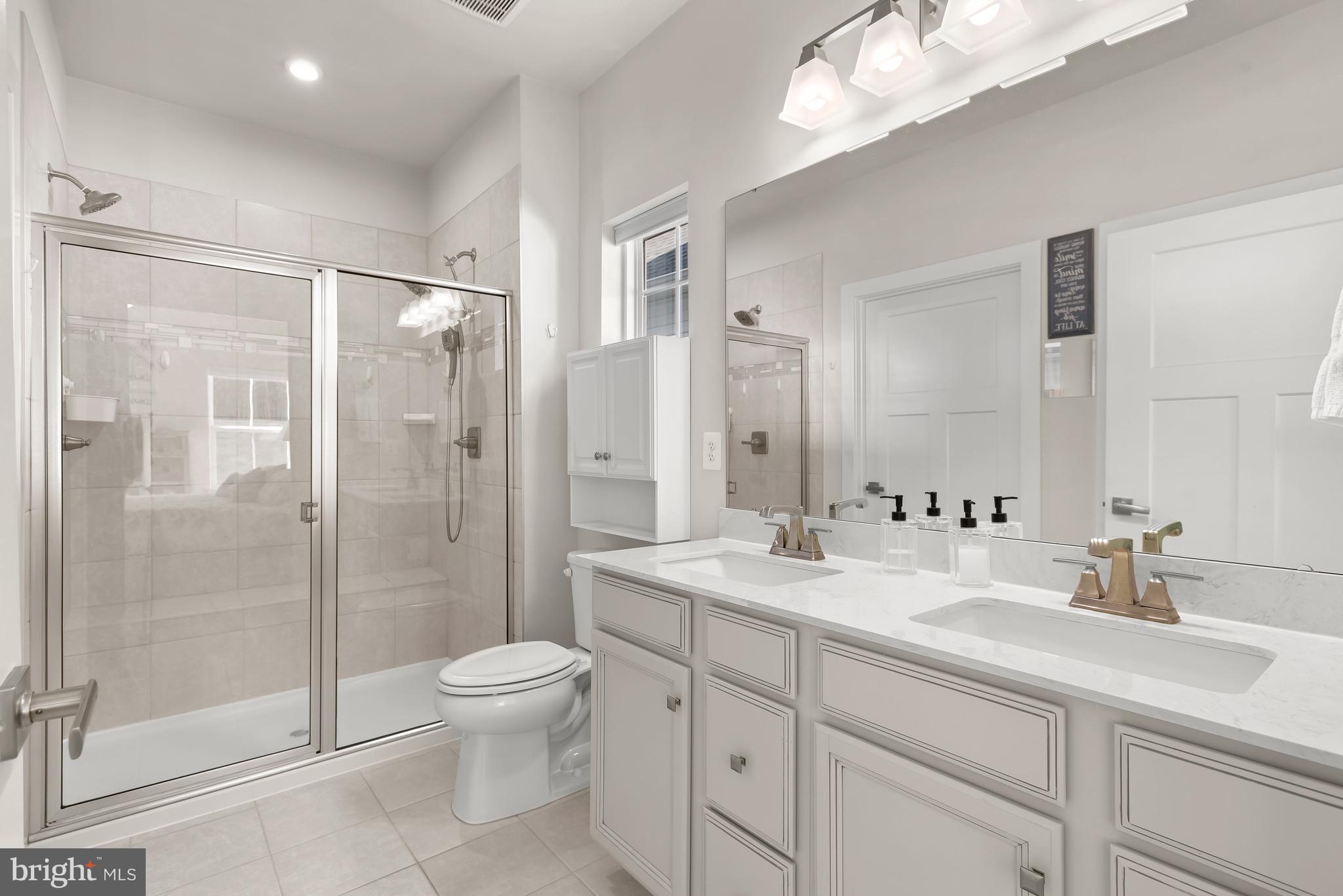 TWO RIVERS - Residential