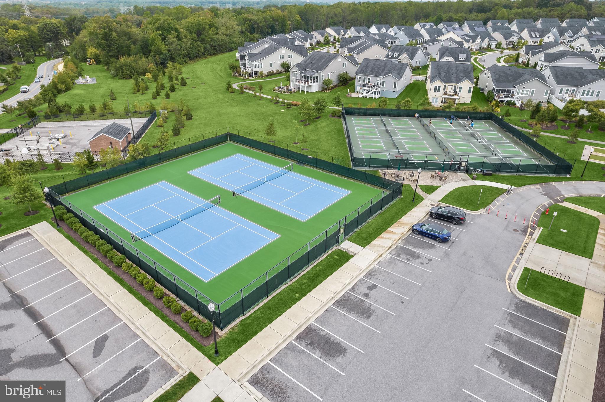 TWO RIVERS - Residential