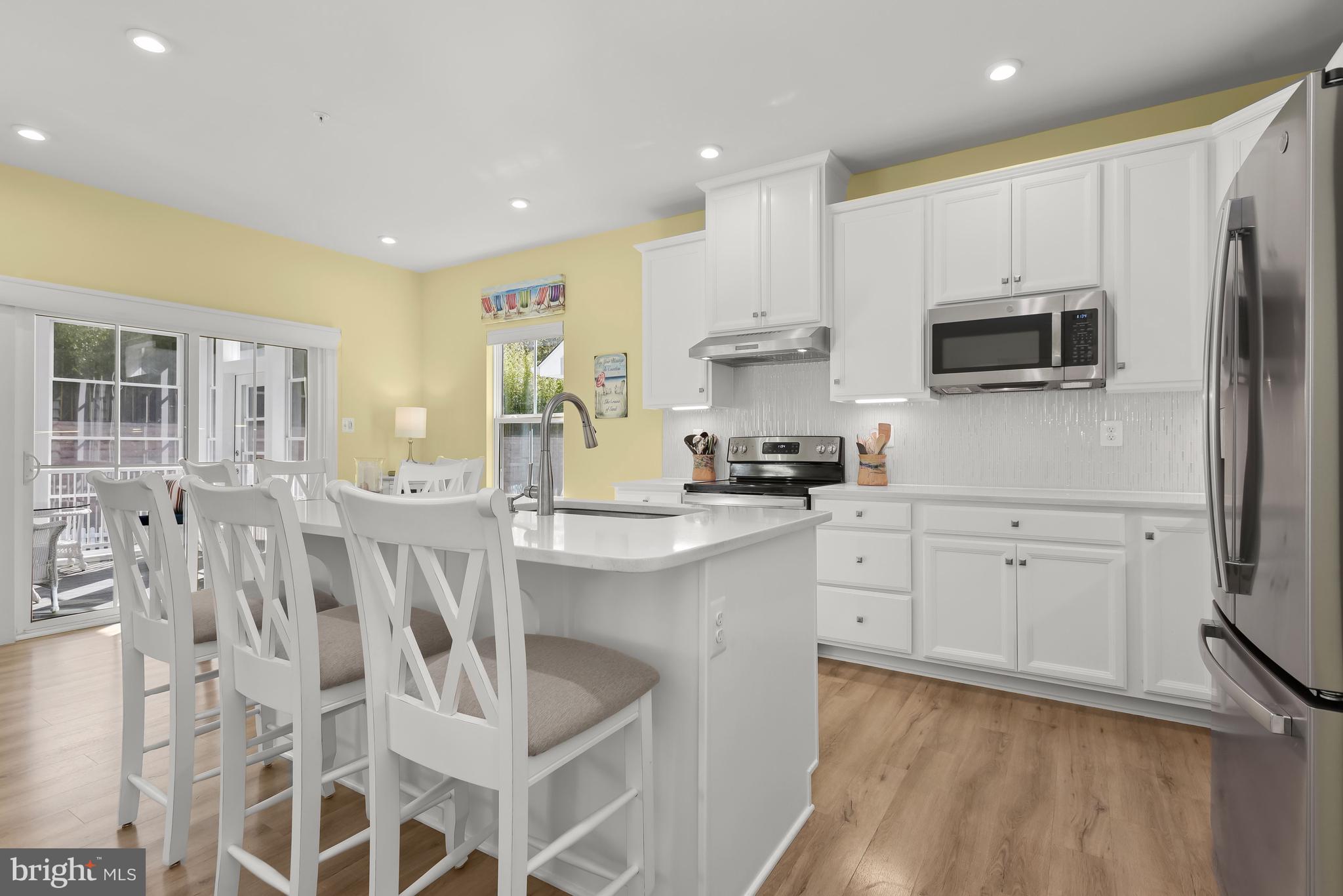 TWO RIVERS - Residential