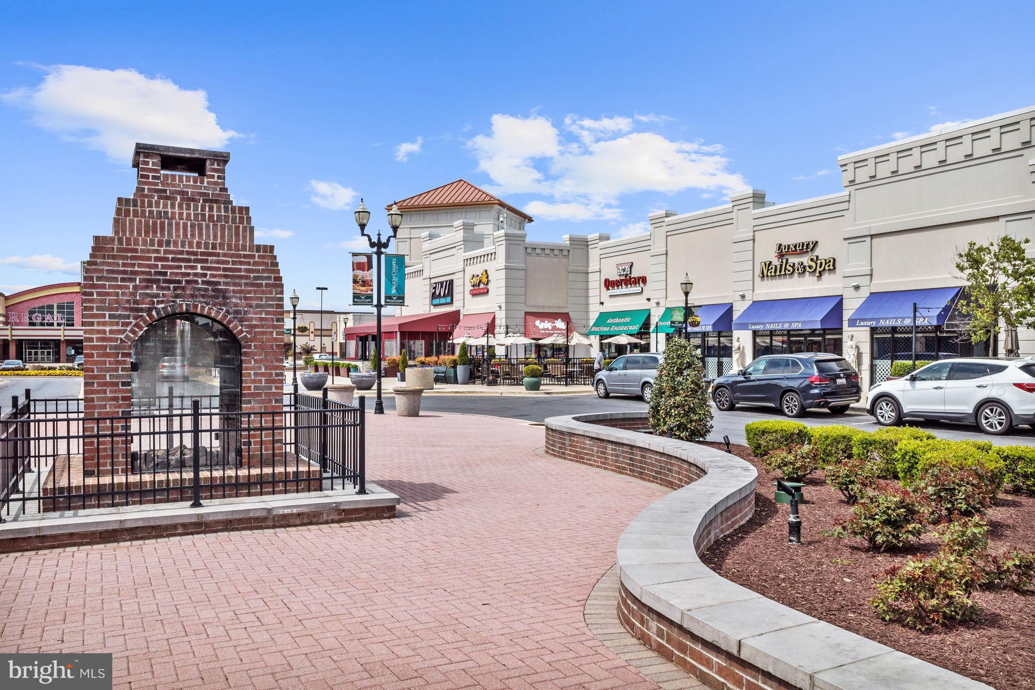 TWO RIVERS - Residential