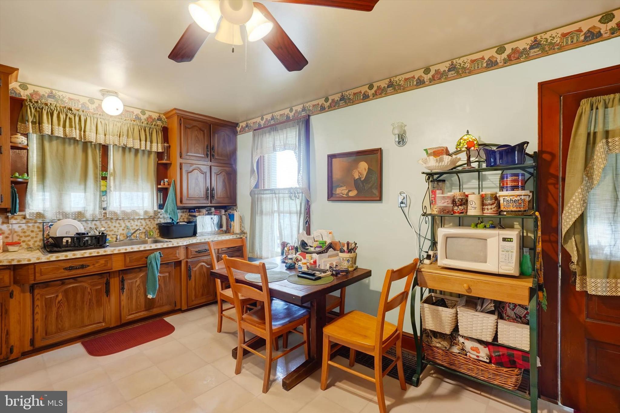 GLEN ROCK - Residential