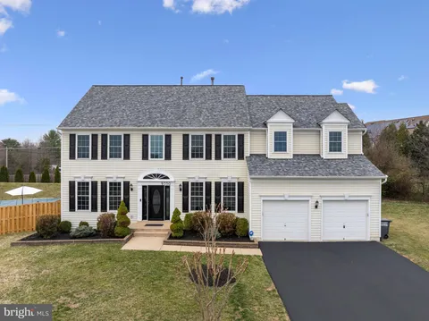 9350 Hollister Court, Lorton, VA MLS: VAFX2224808
