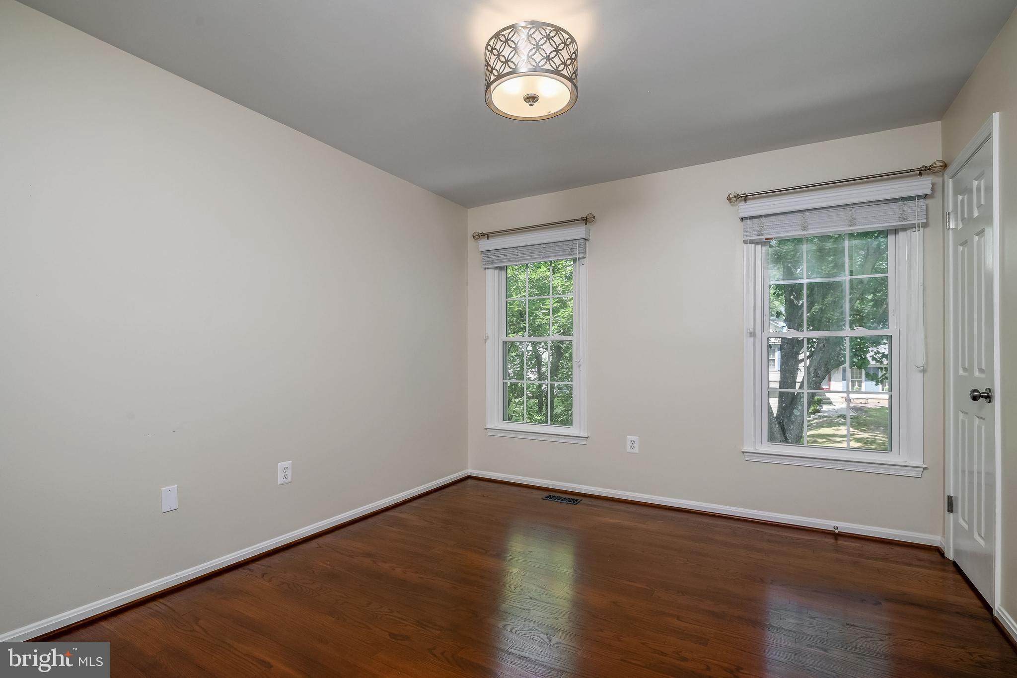 PLEASANT RIDGE - Residential