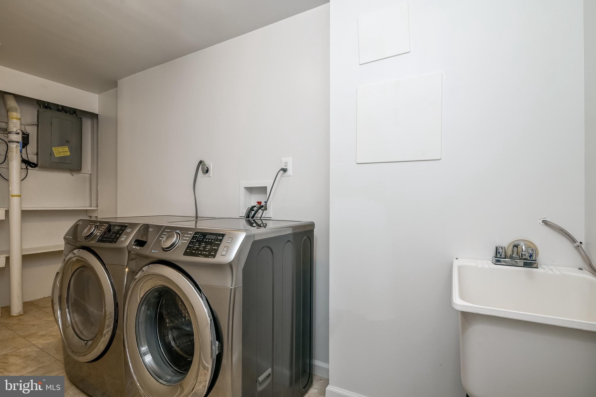 PLEASANT RIDGE - Residential