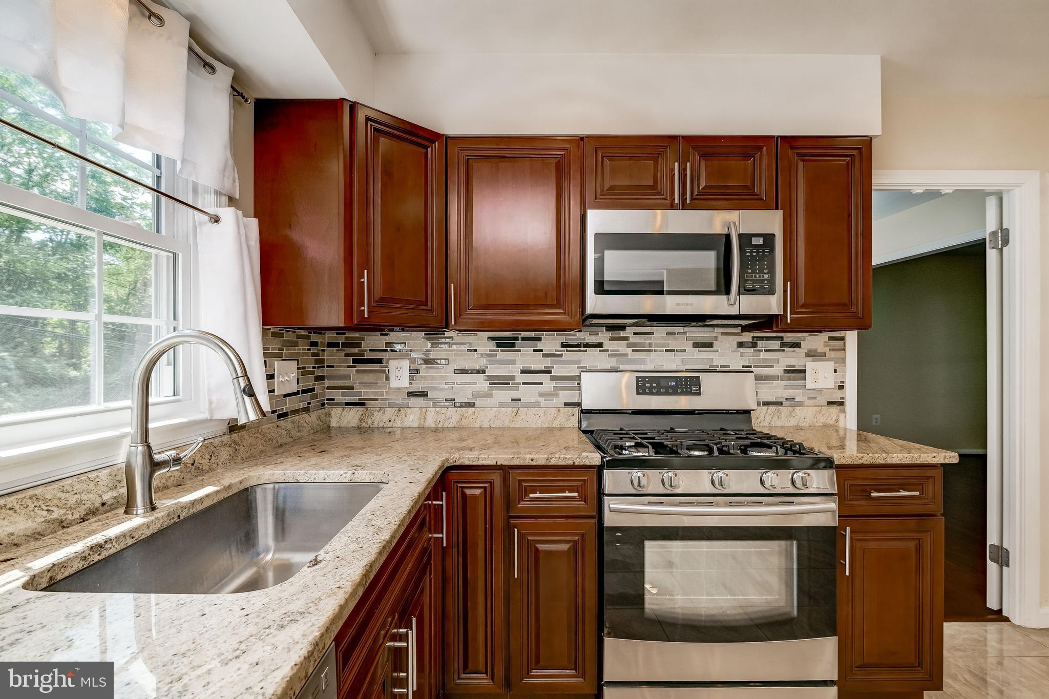 PLEASANT RIDGE - Residential