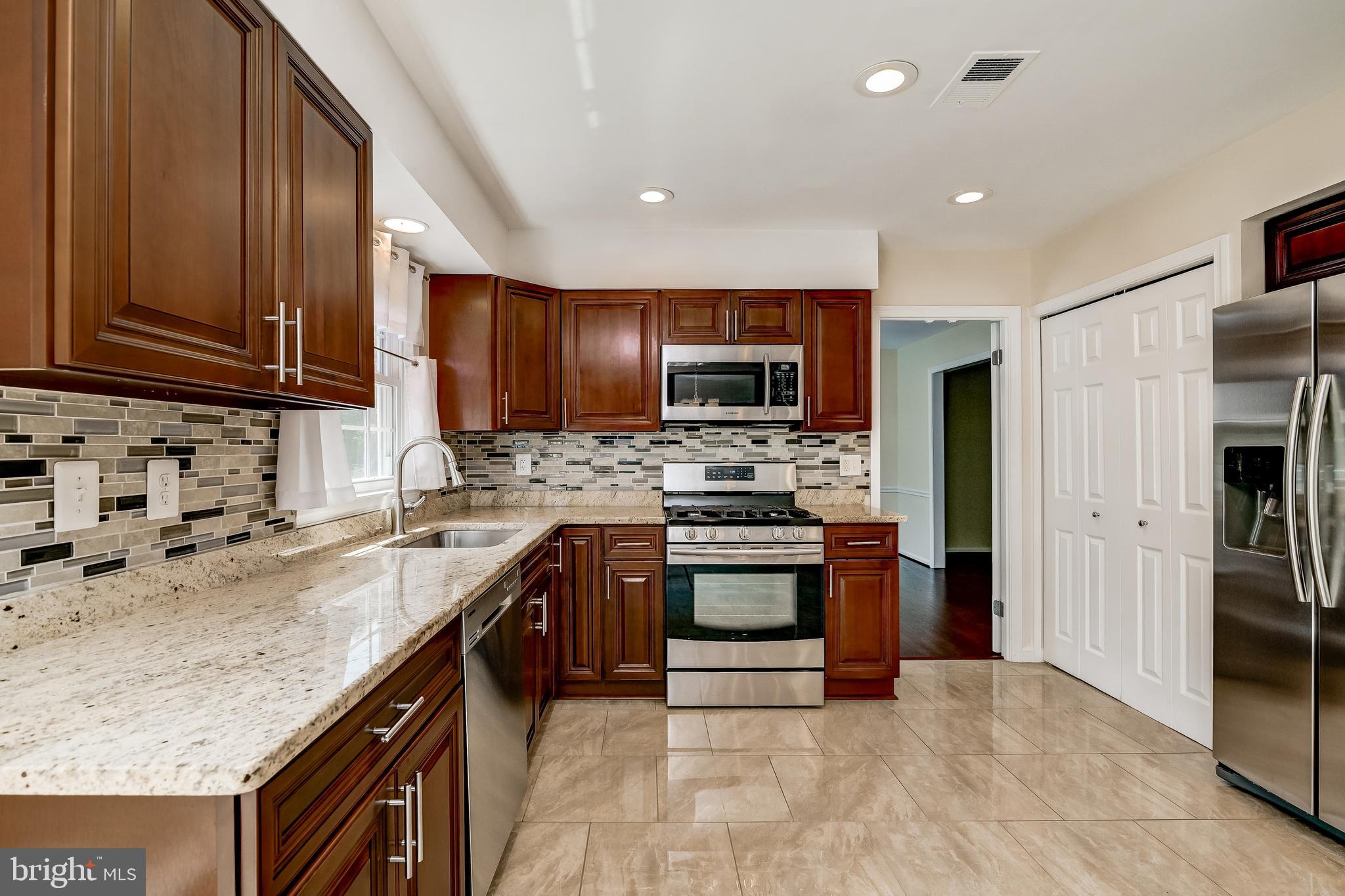 PLEASANT RIDGE - Residential