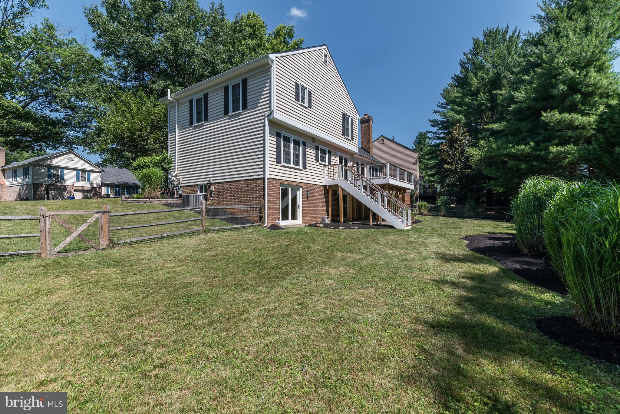 PLEASANT RIDGE - Residential