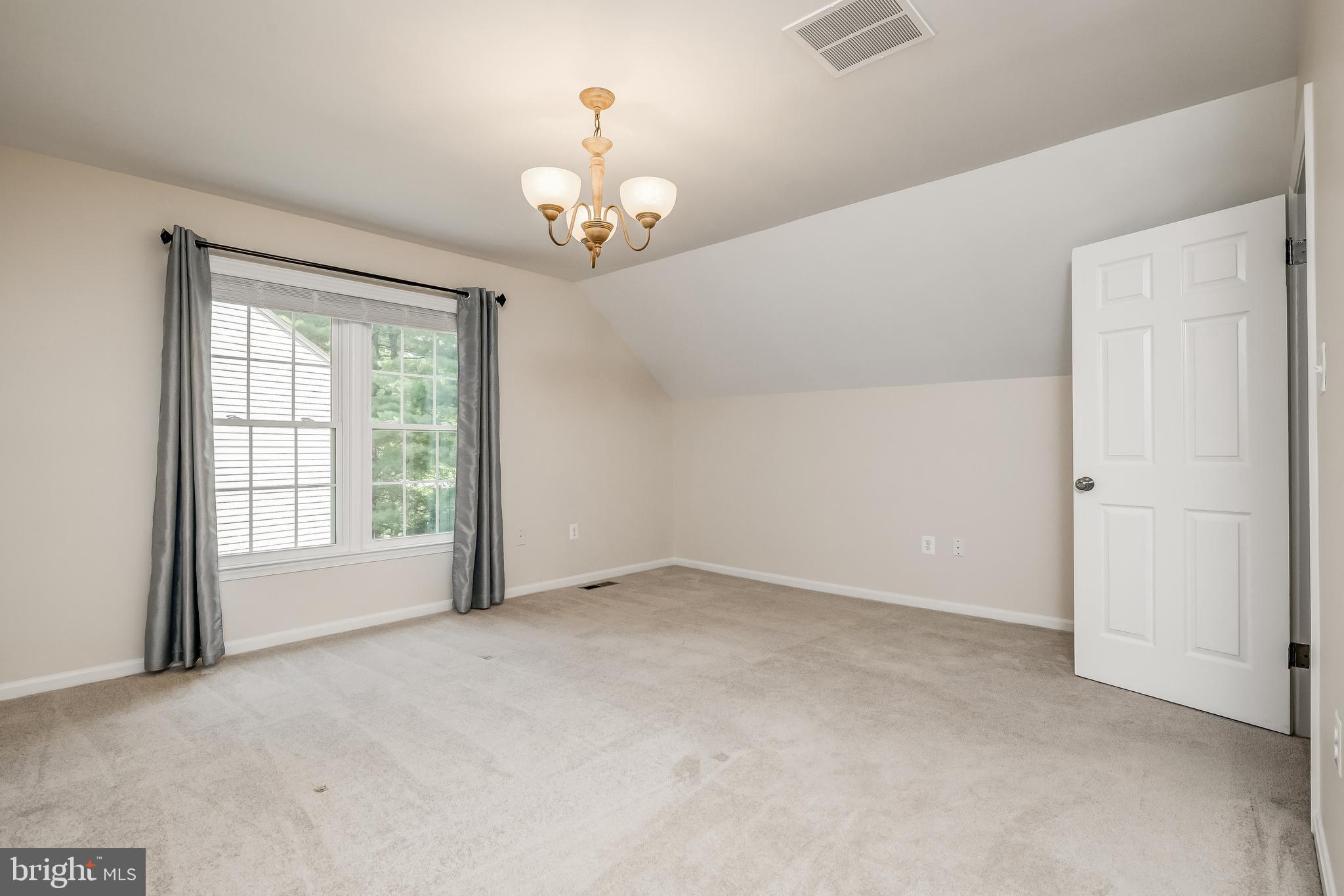 PLEASANT RIDGE - Residential