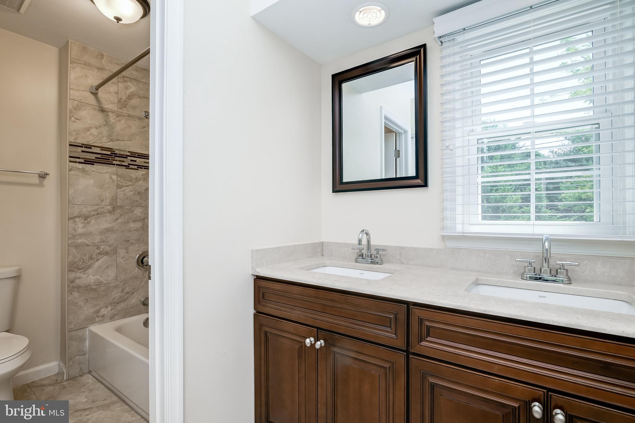 PLEASANT RIDGE - Residential