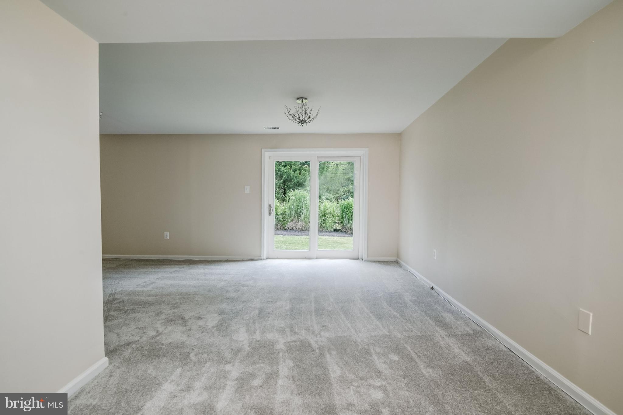 PLEASANT RIDGE - Residential