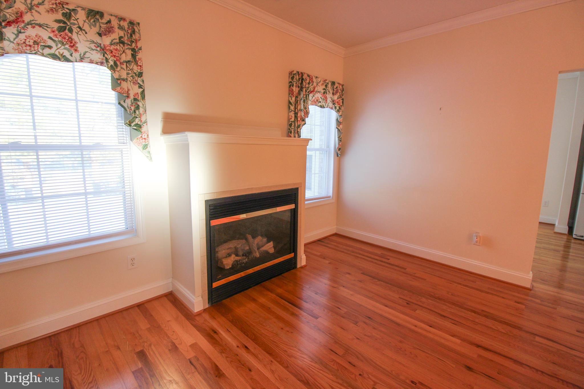 MADISON VILLAGE - Residential Lease