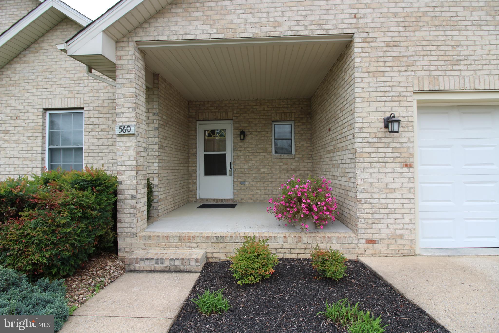 MADISON VILLAGE - Residential Lease