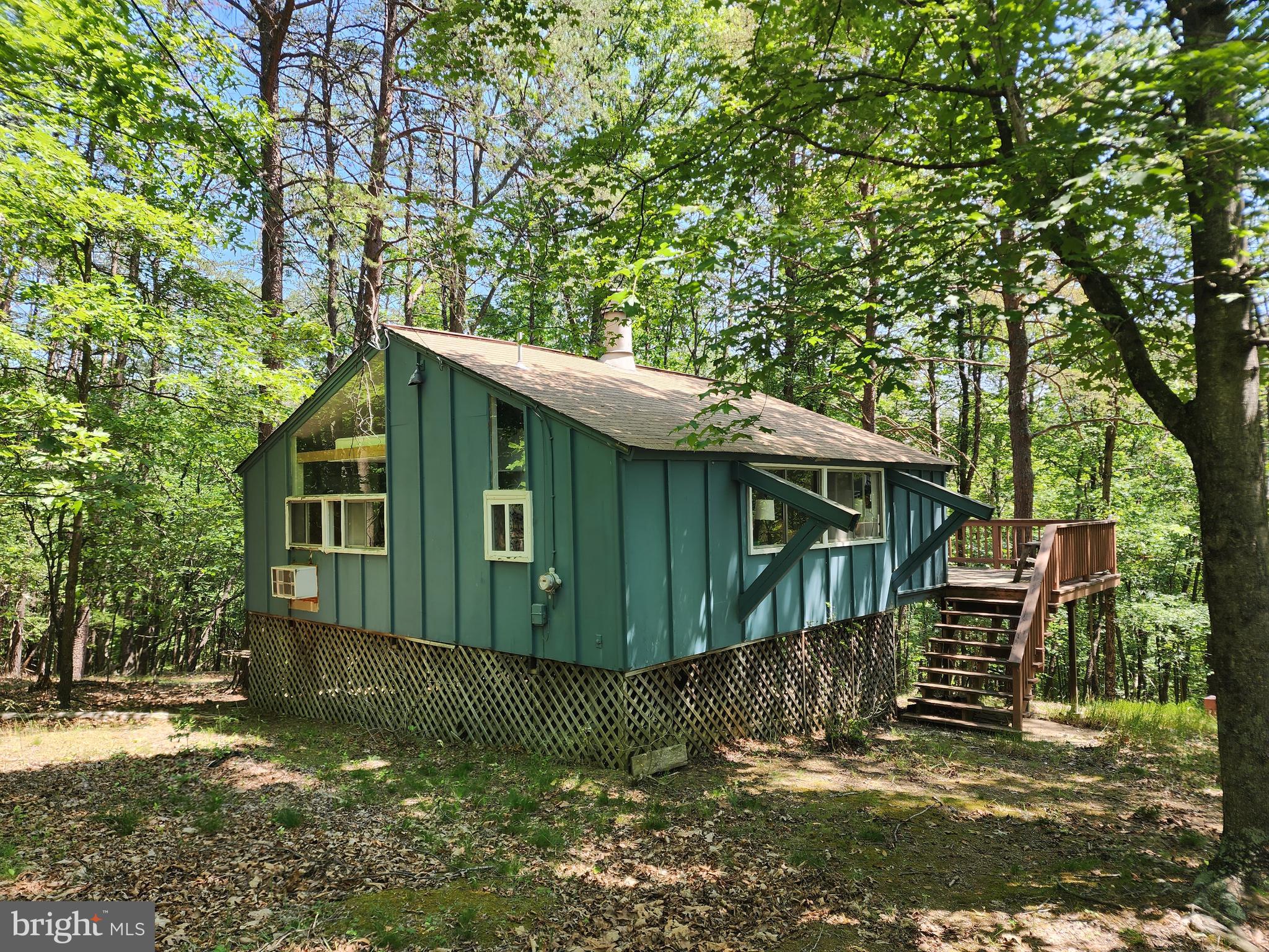 SLEEPY CREEK HIDE-A-WAY - Residential